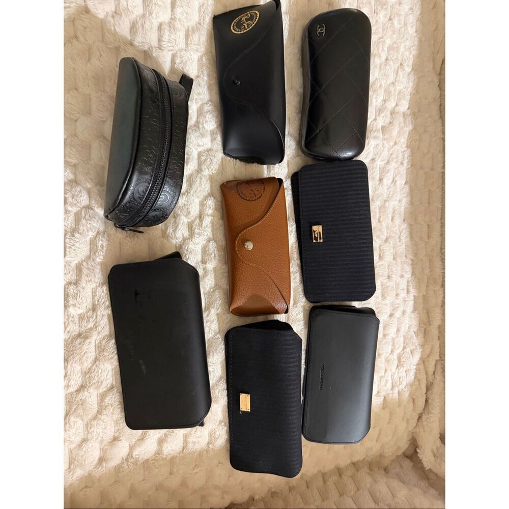 BUNDLE OF 8 SUNGLASSES CASES